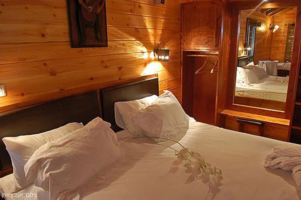 Between Sunrise And Sunset Suites Ya'ara 외부 사진