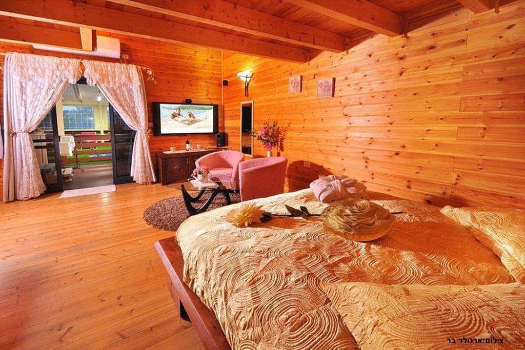 Between Sunrise And Sunset Suites Ya'ara 외부 사진